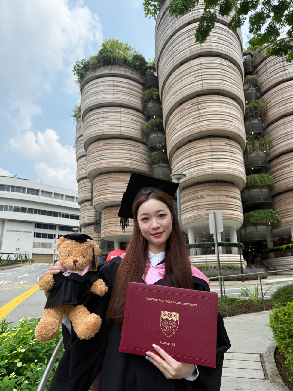 Mina after receiving her Master of Education in Music from Nanyang Technological University, Singapore